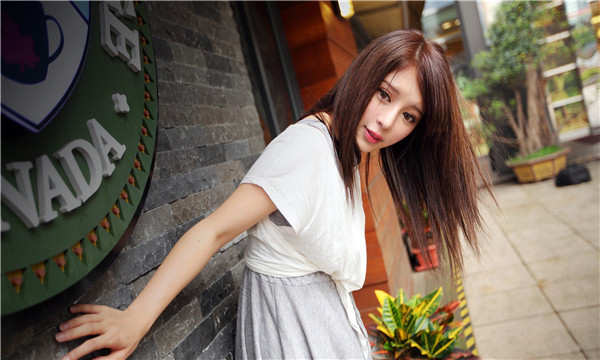 那曲想找一个女性生孩子给报酬-｛找个女人生孩子多少钱｝