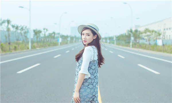 那曲代育生子啥意思,代育生子到底是啥意思呢？